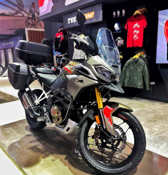 TVS Apache RTX 300